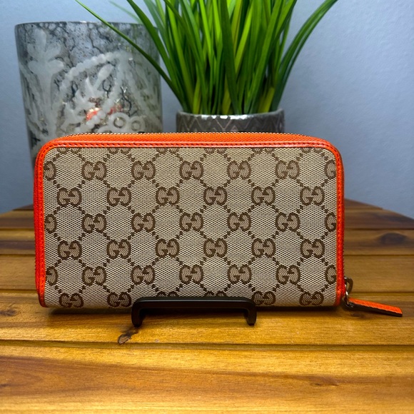 GUCCI ZIP AROUND LONG WALLET GG CANVAS SPICY HOT ORANGE - Picture 2 of 11